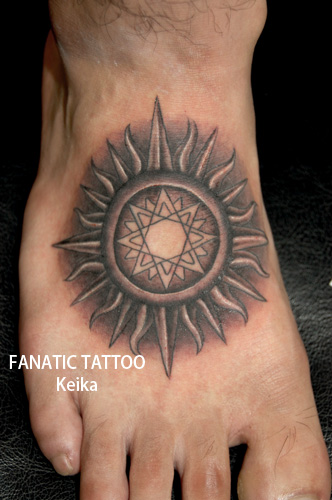 Sun&Moon Tattoo 太陽と星 タトゥー/Keika_FanaticTattoo