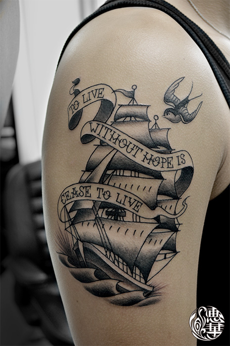 船とツバメのアメリカントラディショナルタトゥー Ship,swallow,American traditional,tattoo 女性彫師 恵華-Keika-