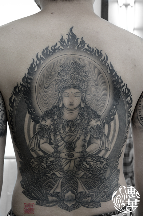 大日如来の和彫り刺青 Buddha Japanesestyle Tattoo,刺青・タトゥースタジオ 女性彫師 恵華-Keika-