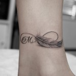 羽とインフィニティのワンポイントタトゥー – Feather,Infinity,Small Tattoo