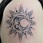 太陽と月のトラッドタトゥー – Sun,Moon,Tribal Tattoo