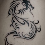 龍のトライバルタトゥー Dragon Tribal Tattoo,刺青・タトゥースタジオ 女性彫師 恵華-Keika-