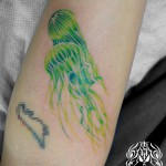 クラゲのタトゥー,jellyfish,,Tattoo,刺青,タトゥースタジオ,女性彫師,恵華,Keika