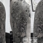 唐獅子牡丹の和彫り刺青 – Foodog, Japanese Tattoo