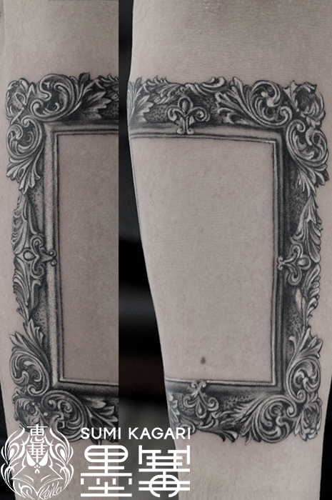 額縁のブラック&グレータトゥー, Picture frame,Black&gray,Tattoo,刺青,タトゥースタジオ,女性彫師,恵華,Keika