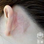バラのホワイトタトゥー – Rose White Tattoo