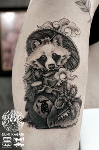 狸のタトゥー, Racoon dog, Black and gray Tattoo,Keika, Tattoo, タトゥースタジオ, 刺青, 女性彫師, 恵華