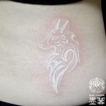 狼のホワイトトライバルタトゥー, Wolf White Tattoo,Keika, Tattoo, タトゥースタジオ, 刺青, 女性彫師, 恵華